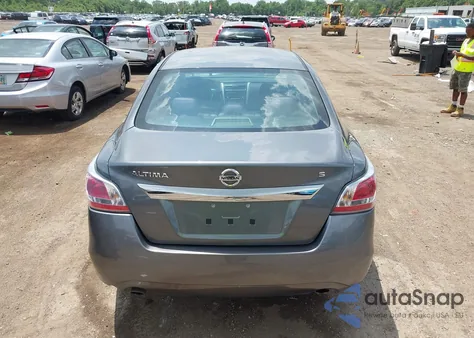 2015 Nissan Altima 2.5 S из США, поврежденный, VIN 1N4AL3AP3FN380607